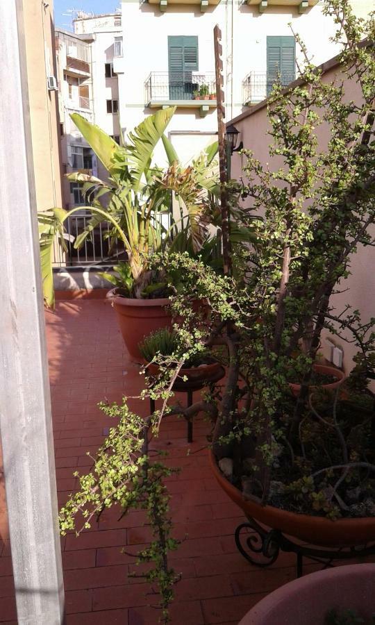 La Terrazza Nascosta Apartment Palermo Bagian luar foto