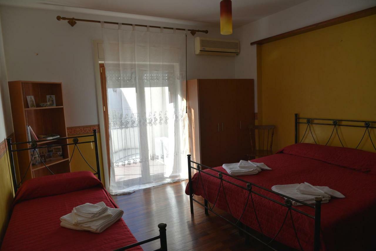 La Terrazza Nascosta Apartment Palermo Bagian luar foto