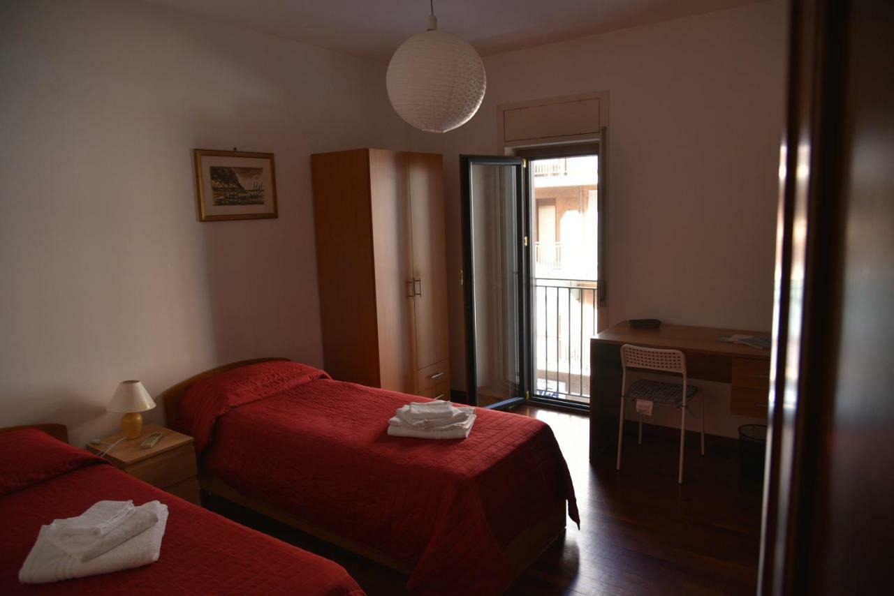La Terrazza Nascosta Apartment Palermo Bagian luar foto